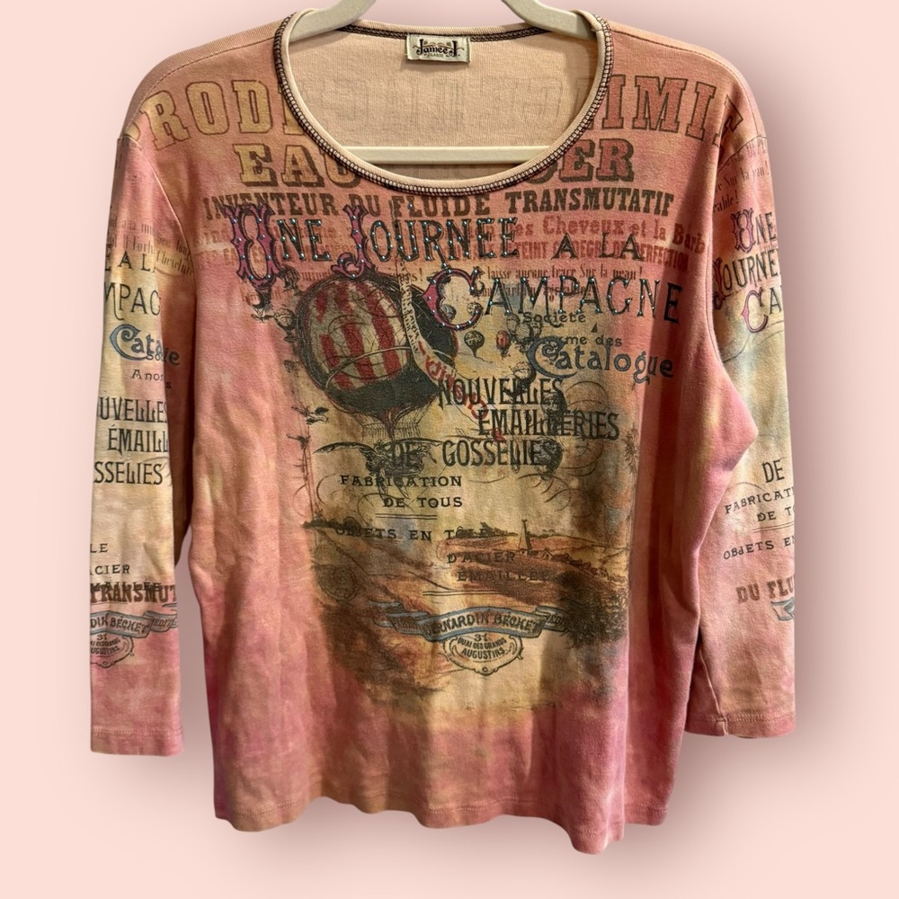 Jamee J Vintage Paris Graphic Tee Hot Air Balloon French Script Boho Top